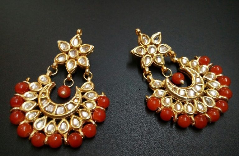 Chetna Red Chaandbaali Earrings – Accessorize Urself